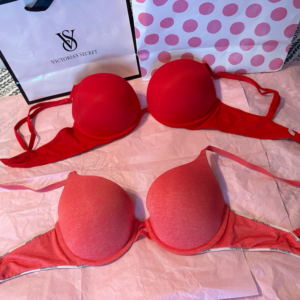 Victoria’s Secret 34C Bundle of 2 Bras Sold one